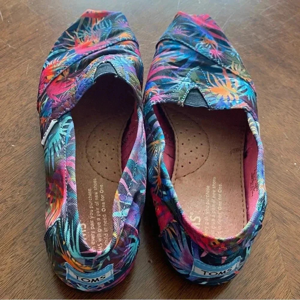 Toms Classic Hawaiian Tropical Floral Cotton Slip On Flat Shoes Women's 6 EUC - Picture 9 of 10